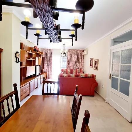 Penthouse 35 Meters From The Appartamento *
